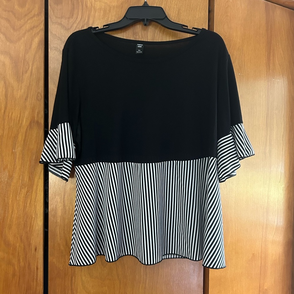Shein Curve black and white pin stripe blouse
